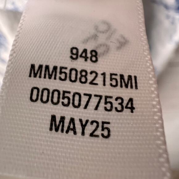 Melrose & Market Blouse Womens Size XS Blue & White Pintuck Floral Sleeveless - Picture 14 of 15